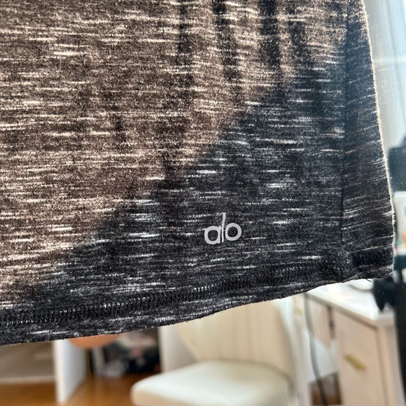 Alo Tank - Picture 2 of 3